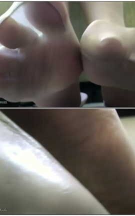 Feetweek 国外黑丝美足视频写真 FW_102[640X360][6分7秒]_丽丝库