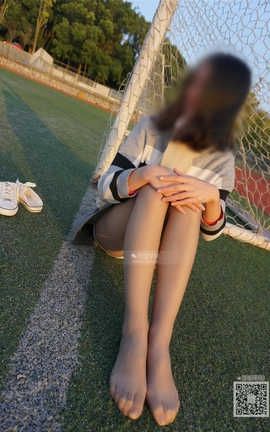 妖精视觉 No.071 糖糖 绿茵场的灰丝_丽丝库