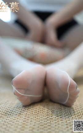 丝慕GIRL 特写集 TX054《瑜伽垫上的她》_丽丝库