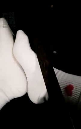 套路直播-维尼-在车内调戏[480X848][37分8秒]_丽丝库