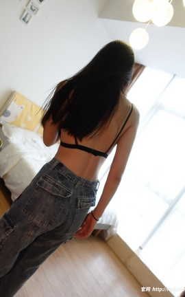 ROSI写真 2022.12.19 NO.4032_丽丝库