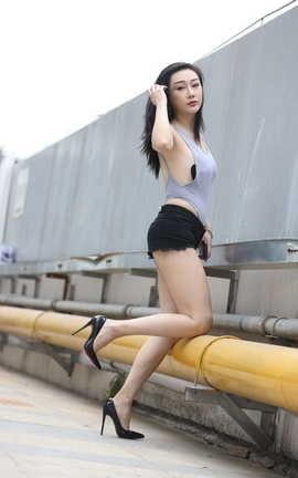 精选街拍作品 NO.0075 长腿高跟性感妩媚美女高清原图 part2_丽丝库