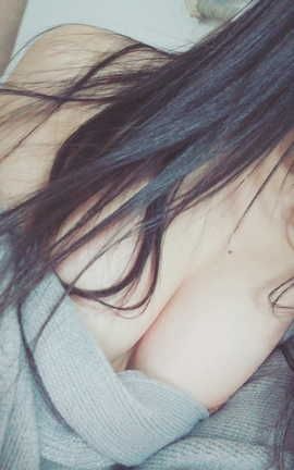 安久奈白-披巾_丽丝库