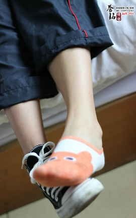 誉铭传媒(中学生棉袜套图)《六十三》_丽丝库