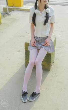 森萝财团 有料 038 吸吸 铁轨边的JK白丝美少女_丽丝库