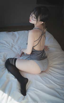 韩国写真杂志-PURE MEDIA VOL.151 Uhye_丽丝库