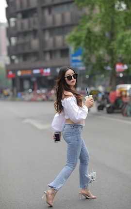 精选街拍作品 NO.1078 凯恩街拍作品 可爱猪猪的紧牛 part3_丽丝库