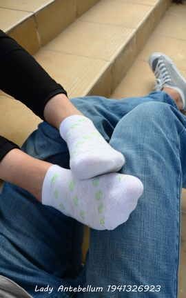 站前女神 恋足美腿棉袜女神级摄影套图 040_丽丝库