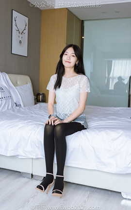 袜啵啵BoBoSocks NO.459 小甜豆-高跟凉鞋、厚黑丝、穿鞋踩包子和橘子剧情_丽丝库