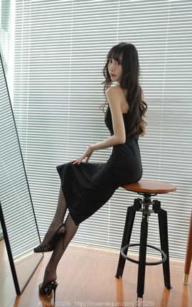 异思趣向IESS  2023.05.07 丝享家 1444 团团《雷丝少女》_丽丝库