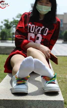 誉铭传媒(中学生棉袜套图)《九十六》_丽丝库