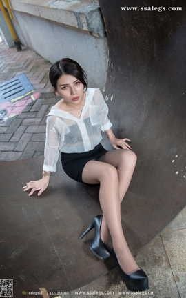 丝社SSA NO.021 混血美女芷沫浪漫咖啡色丝袜街拍_丽丝库