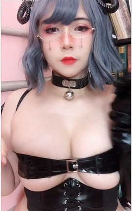 Uy Uy - Naughty Succubus#2[720X1280][39秒]_丽丝库