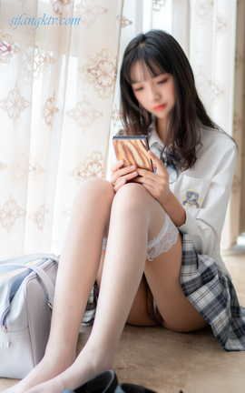 西瓜少女-修女+JK格子裙_丽丝库