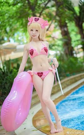 十万珍吱伏特-名取纱那(名取さな) 同人泳装_丽丝库