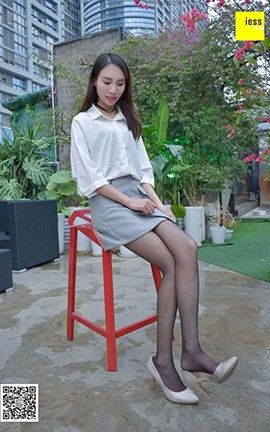 异思趣向IESS美足写真 丝享家160 《雨后的黑丝》永英