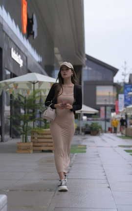 精选街拍作品 NO.1255 一始街拍作品 紧身长裙美女 part2_丽丝库