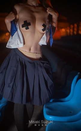 软软趴在床单上(铃木美咲)-公然半L露出_丽丝库