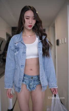 精选街拍作品 NO.0068 热裤长腿黑高跟高清图集 part5_丽丝库