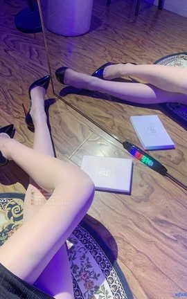 丝月神-微博1_丽丝库