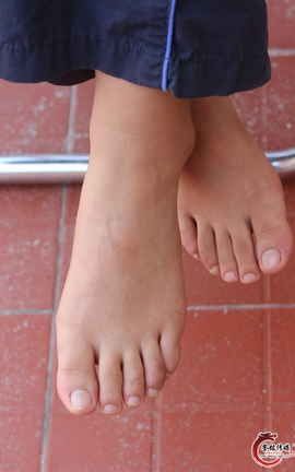 誉铭传媒(中学生棉袜套图)《一百零一》_丽丝库