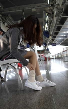 精选街拍作品 NO.0808 辉辉模拍作品 列道上的窥视 part2_丽丝库