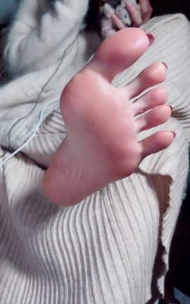 易直播女神ummy颜颜-足控福利视频10014[720X1280][26分26秒]_丽丝库