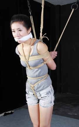 神艺缘-官方原版捆绑套图 Vol.066馨缘