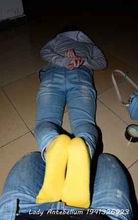 站前女神 恋足美腿棉袜女神级摄影套图 073_丽丝库