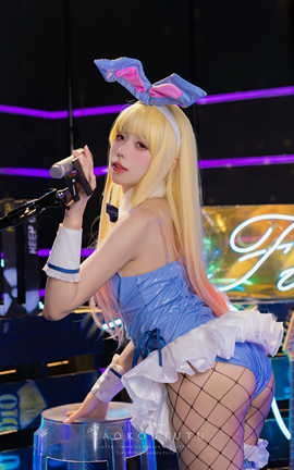 咬一口兔娘 喜多川兔女郎_丽丝库