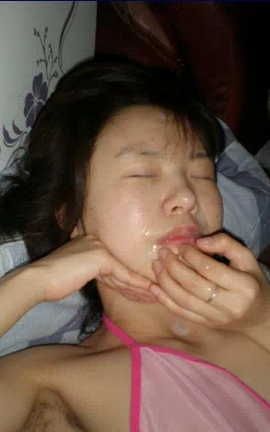 聊骚-漂流瓶 渴求蹂躏的淫乱母狗和绿帽老公_丽丝库