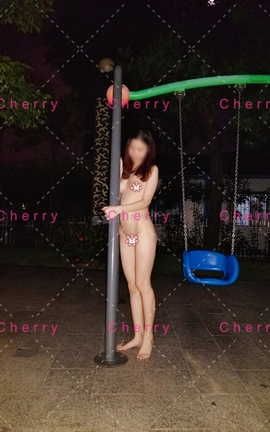 爱露出全站付费资源-转载区  cherry露出美图_丽丝库