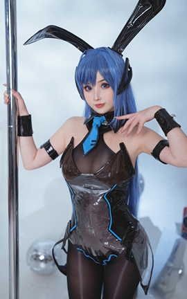 rioko凉凉子 - 花园兔女郎_丽丝库