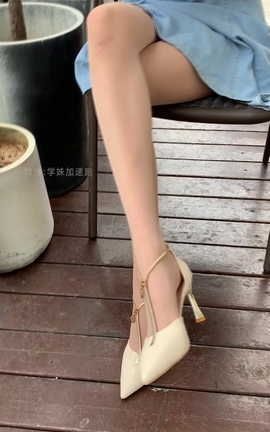 学妹加速跑 XM056《夏日大长腿-盘盘》[1080X1920][1分39秒]