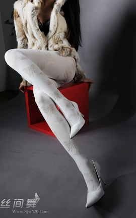 丝间舞 原创个人丝袜摄影 NO.392 白色蝴蝶印花白袜_丽丝库