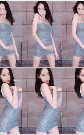 虎牙 暖暖(周童潼)-直播 魔法书福利 V384[1920X1080][2分24秒]_丽丝库