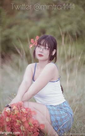推特网红 Mintra Onlyfans 福利合集 part6_丽丝库