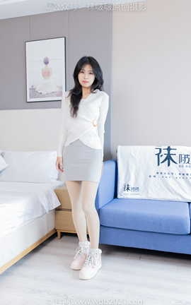 袜啵啵BoBoSocks NO.462 奶油-板鞋、厚肉丝、黑丝_丽丝库