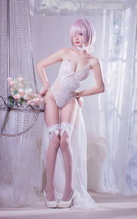 封疆疆-玛修婚纱_丽丝库