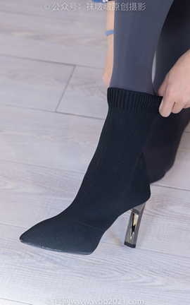 袜啵啵BoBoSocks NO.378 奶油-短靴、运动鞋、厚黑丝、厚灰丝_丽丝库