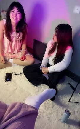 套路直播-橘子没熟-女高三人聚会母畜-开发双闺蜜[720X1280 1小时29分41秒]_丽丝库