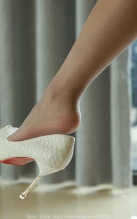 异思趣向IESS  2023.09.05 丝享家 1525 小宝《小妈穿搭》_丽丝库