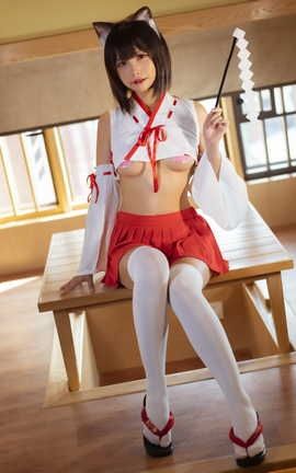 Neko薇薇 - 巫女_丽丝库