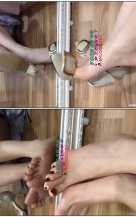 奶油米子-裸足高跟紫衣舔脚羞辱[1280X720][13分1秒]_丽丝库