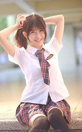 精心整理微博萝莉万张写真大合集-125