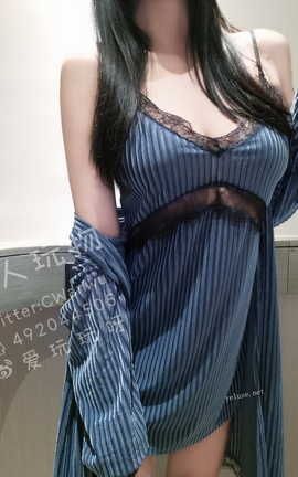 私人玩物-喜欢我的新裙子吗_丽丝库