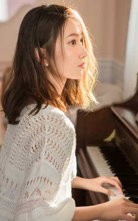 雅拉伊YALAYI 2023.09.06 VOL.1070 亲吻阳光_丽丝库