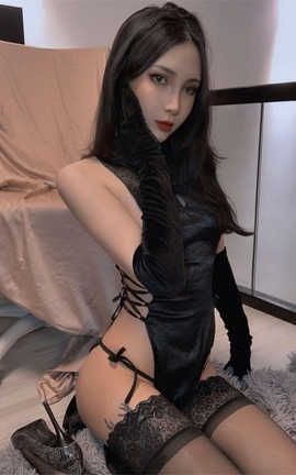 Vams子-暗黑旗袍自拍_丽丝库