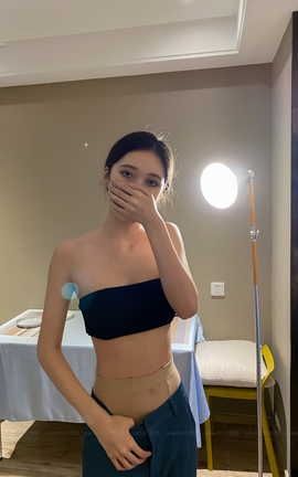 ISS系列写真 – 欣欣 裹胸_丽丝库