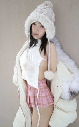 爱露出全站付费资源-丝袜美女  第二份童颜巨乳_丽丝库